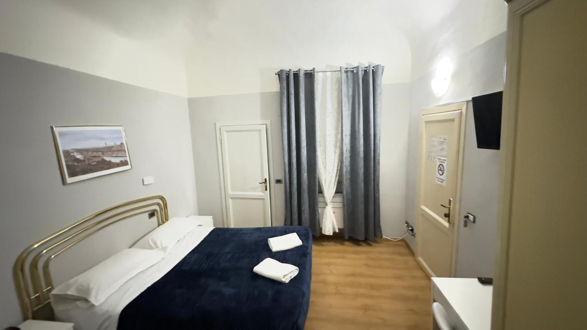 Piccolo Hotel Con Access Ztl !!! Nel Centro Storico Di Firenze !!! Εξωτερικό φωτογραφία