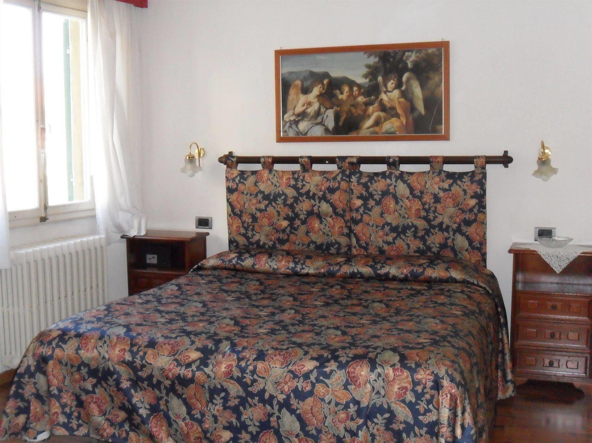 Piccolo Hotel Con Access Ztl !!! Nel Centro Storico Di Firenze !!! Εξωτερικό φωτογραφία