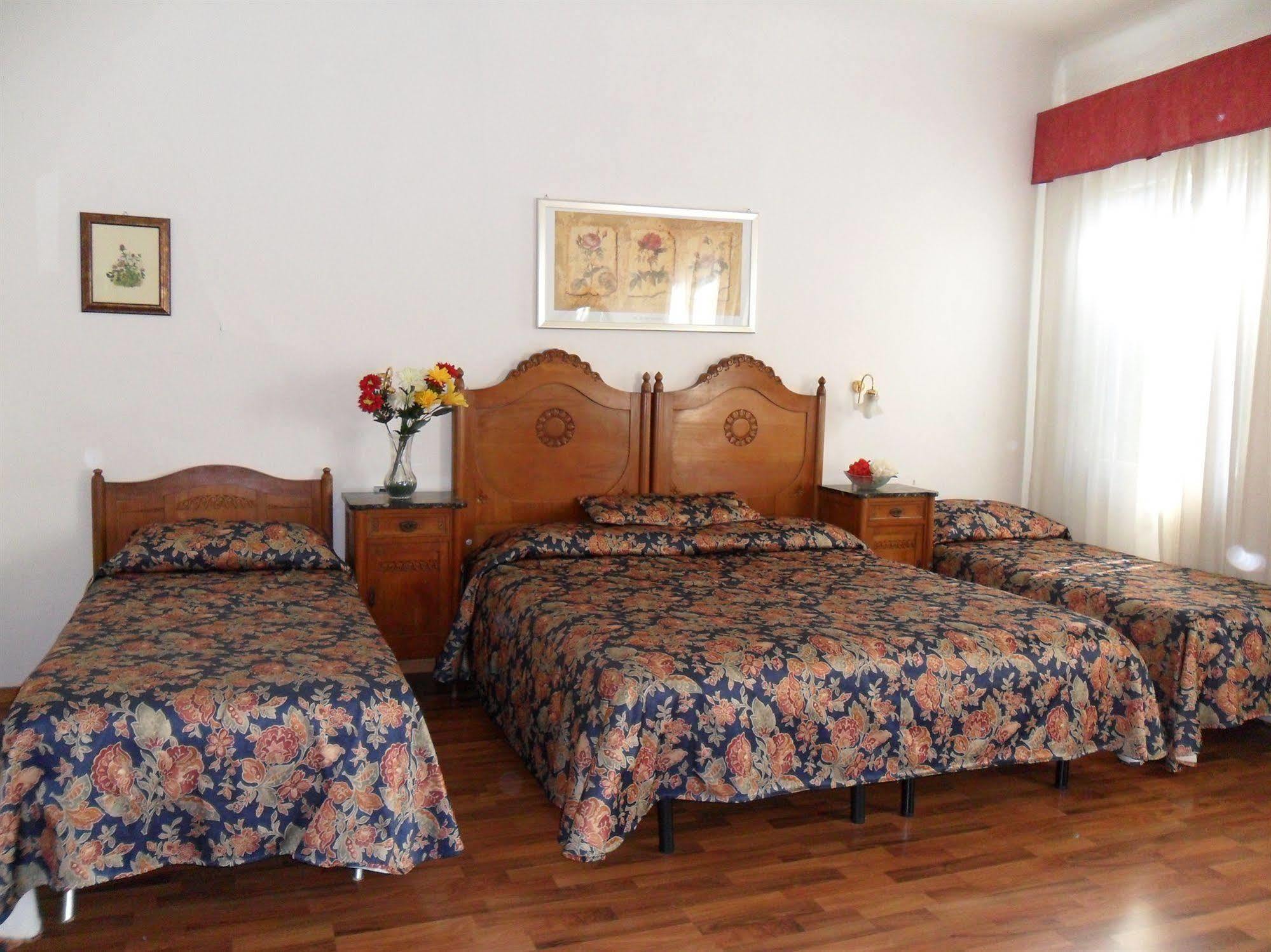 Piccolo Hotel Con Access Ztl !!! Nel Centro Storico Di Firenze !!! Εξωτερικό φωτογραφία