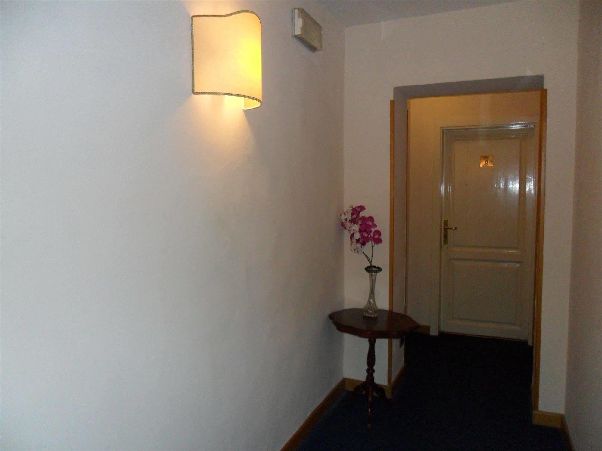 Piccolo Hotel Con Access Ztl !!! Nel Centro Storico Di Firenze !!! Εξωτερικό φωτογραφία